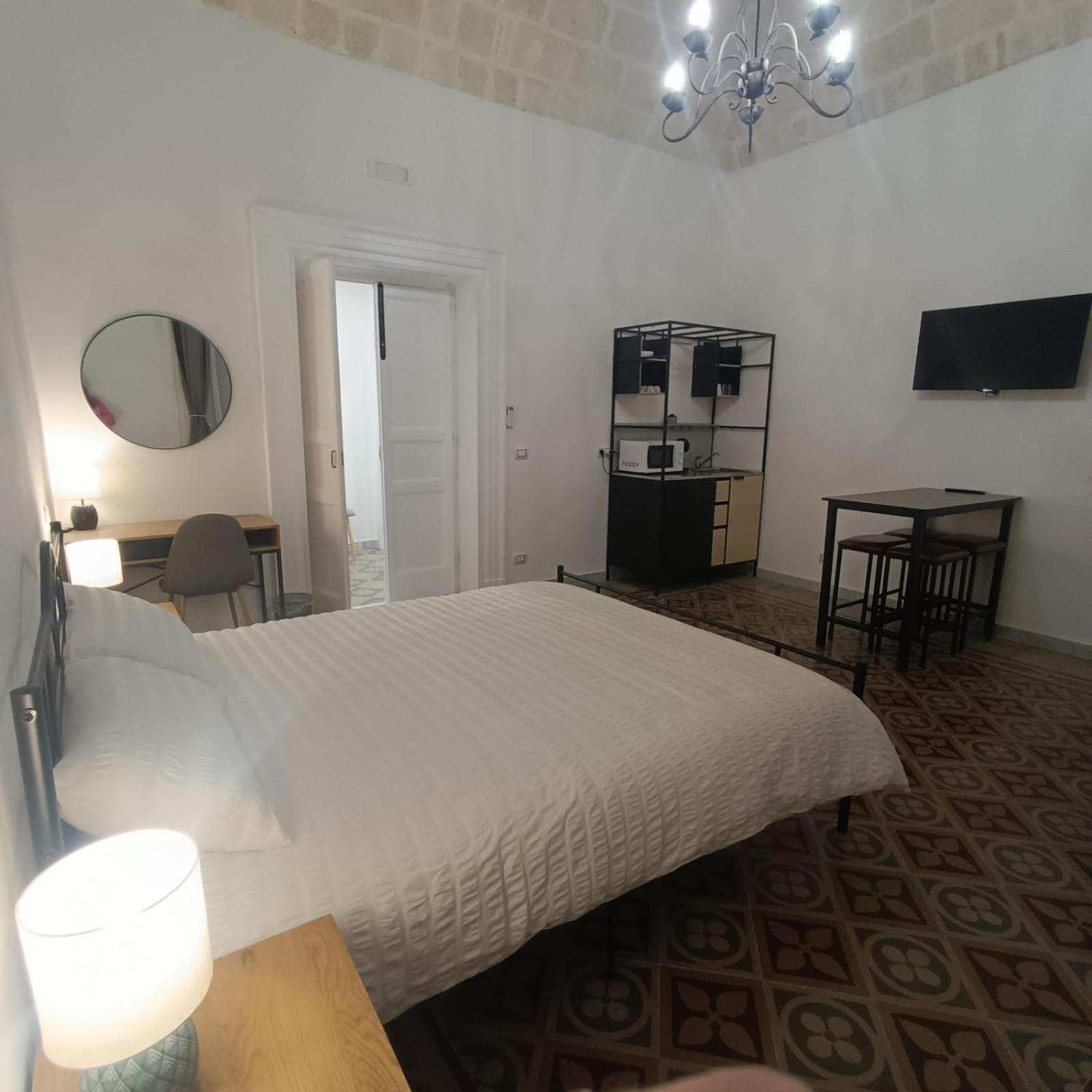 Hotel Dimora Tarantina Taranto Esterno foto