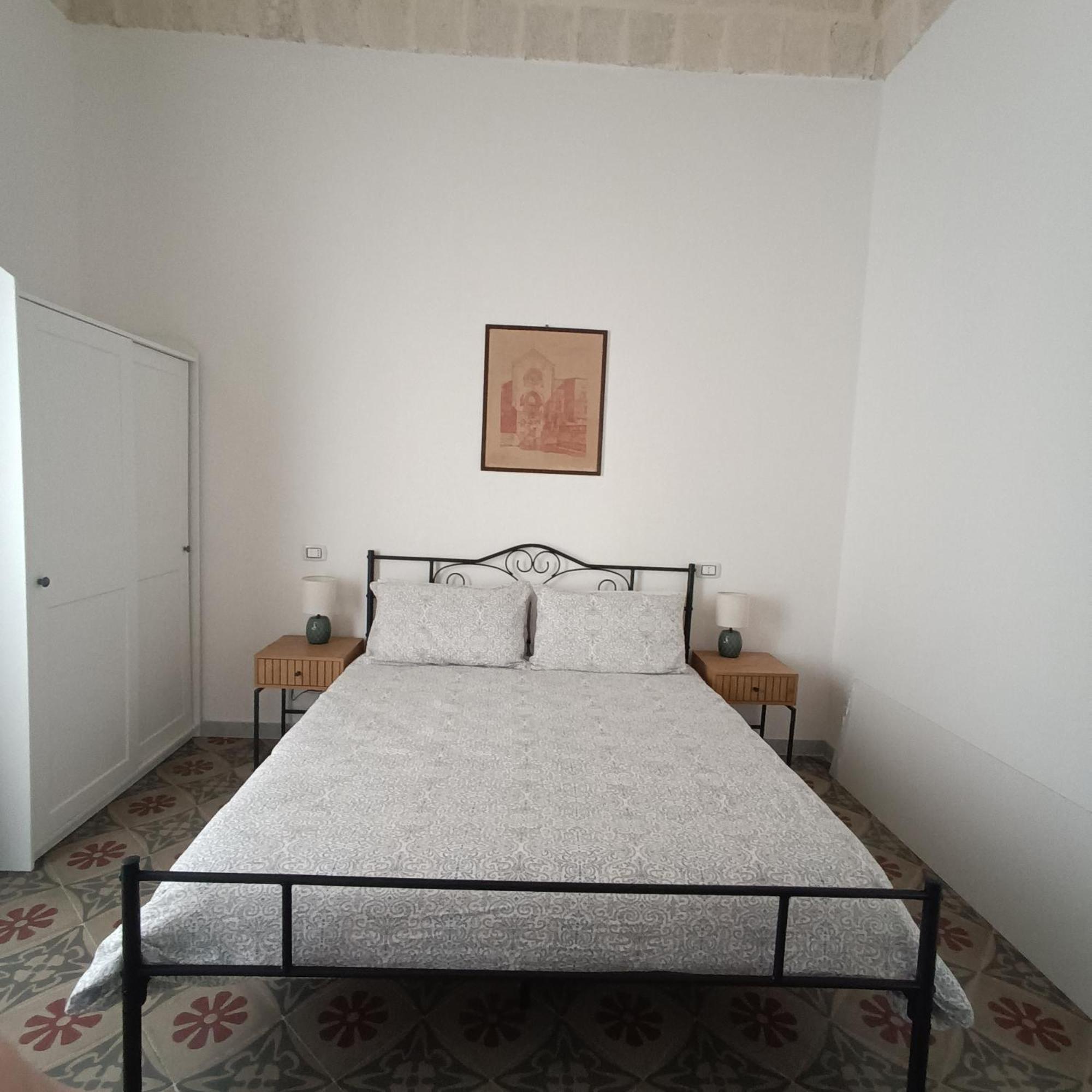 Hotel Dimora Tarantina Taranto Esterno foto