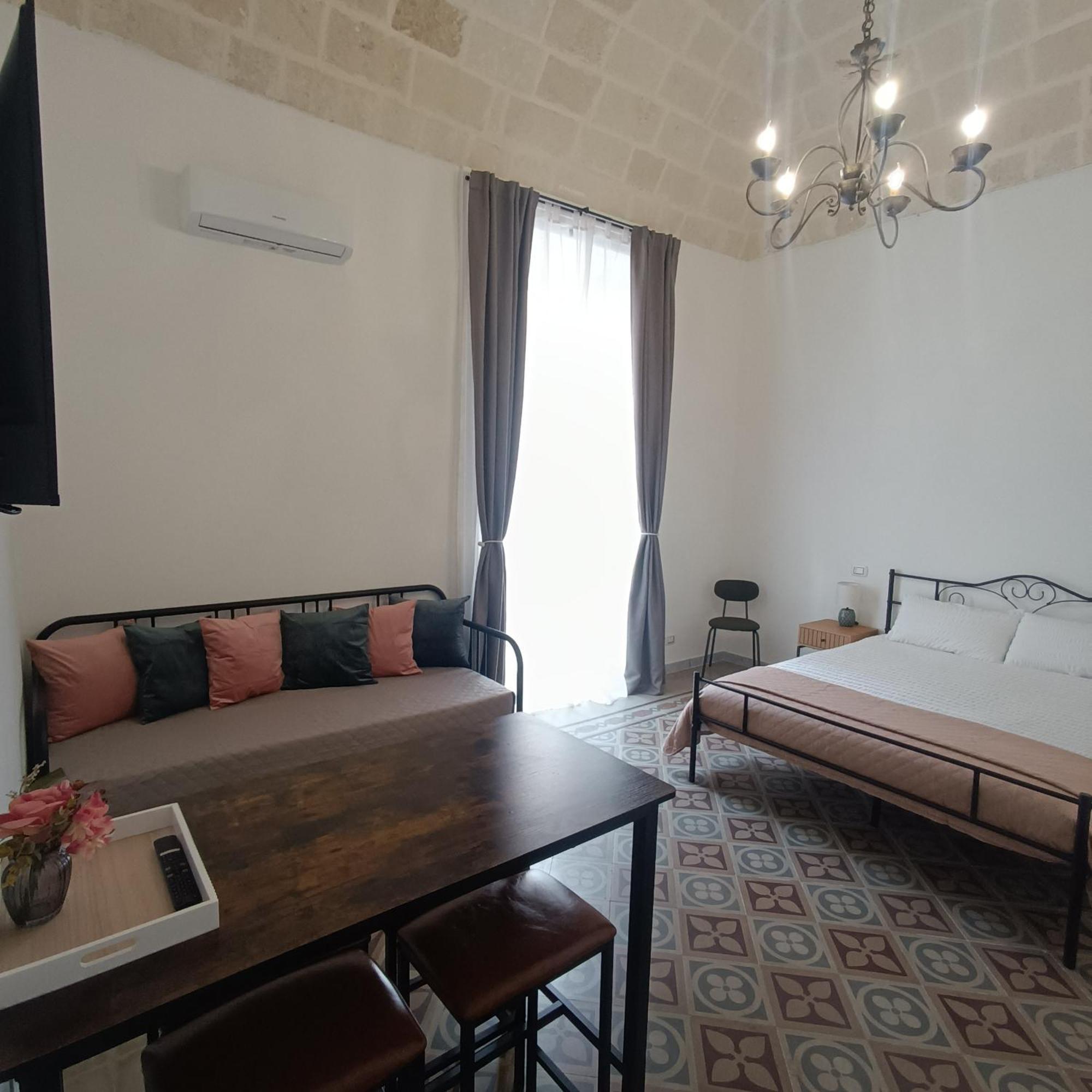 Hotel Dimora Tarantina Taranto Esterno foto